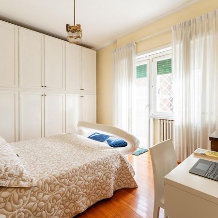 Hotel Colombo Penthouse Wi Fi Netflix Ac Roma Exterior foto